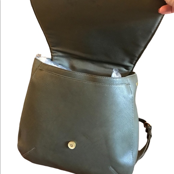 Universal Thread backpack - Picture 7 of 7